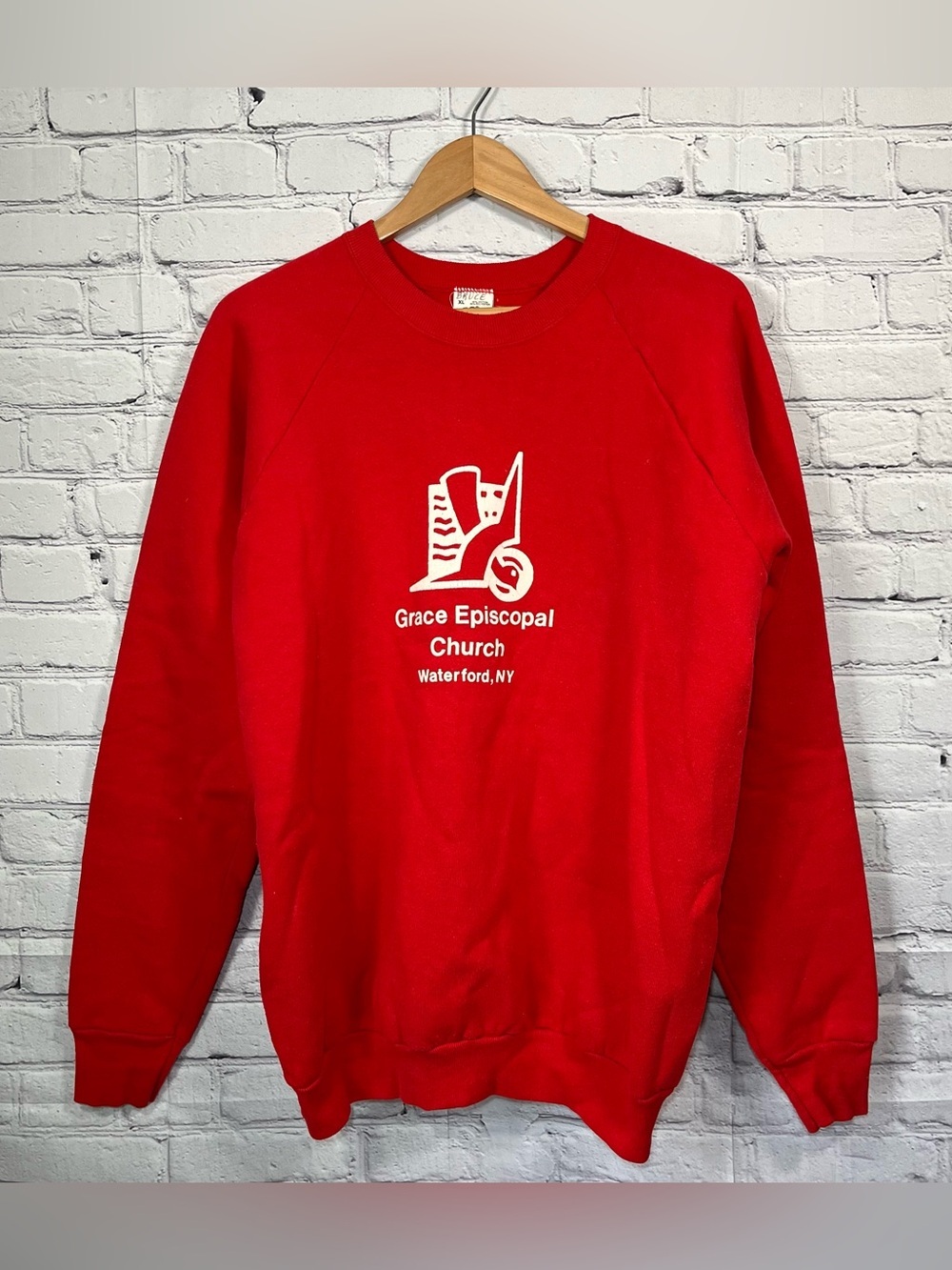 Vintage Fruit Of the Loom Crewneck Sweatshirt Mens XL Red Made In USA Pullover